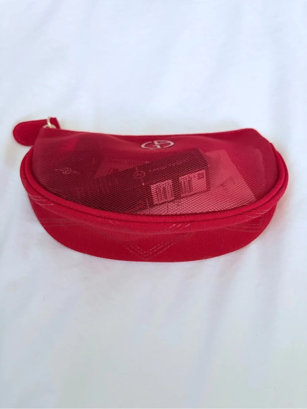 Giorgio Armani Red Mesh Cosmetic Pouch with Beauty Samples NEW